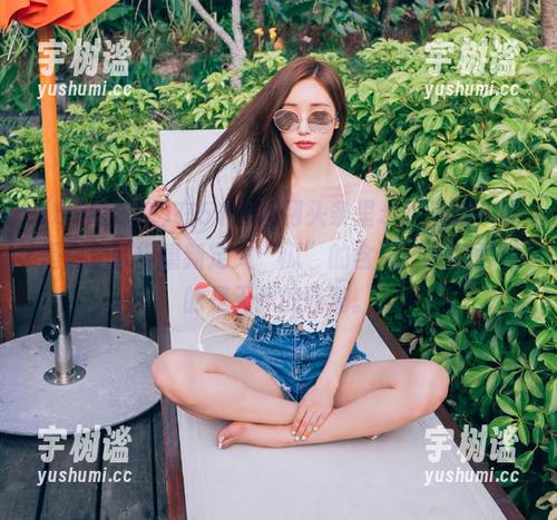 在51吃瓜网头条里永不迷路，可是每次都得重新定义“瓜”的含义，扑脸而来的是无尽的脑洞。