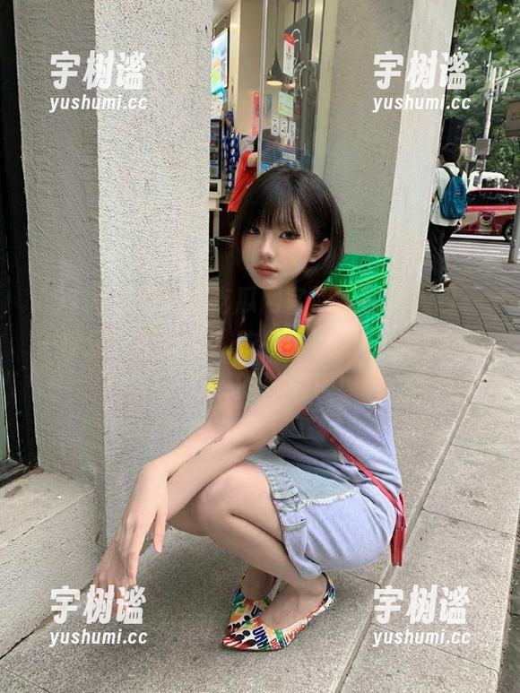 51吃瓜网官网，链接入口——你还在等什么？快来瞧瞧吧，或许会掉进八卦的漩涡里！