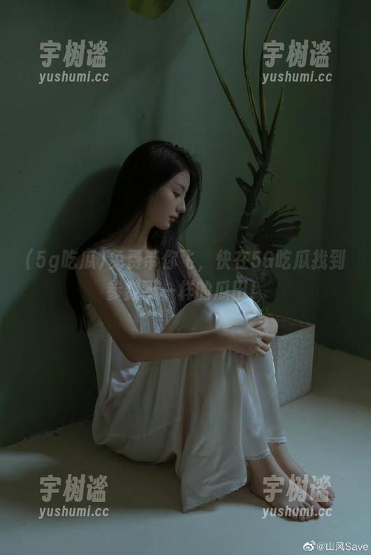 5g吃瓜 免费带你飞,快在5G吃瓜找到参数不一样的瓜田!