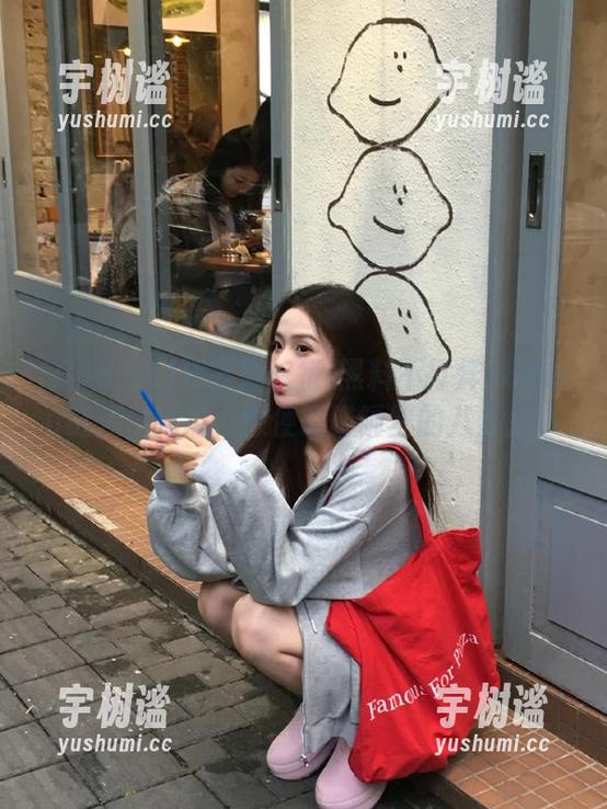 到万篇长征-黑料不打烊668.su链接偷吃瓜，顺便瞄瞄隔壁的八卦点！