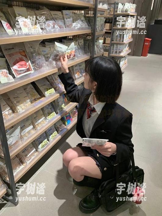 zzzttt 不止是不约而同的议论,“zzzttt”网站还让人停不下来的神奇吸引力...
