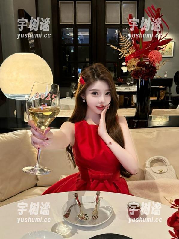 吃瓜不打烊 大家来吃瓜!最新攀升的小道消息,吃瓜不打烊桌上热腾腾!