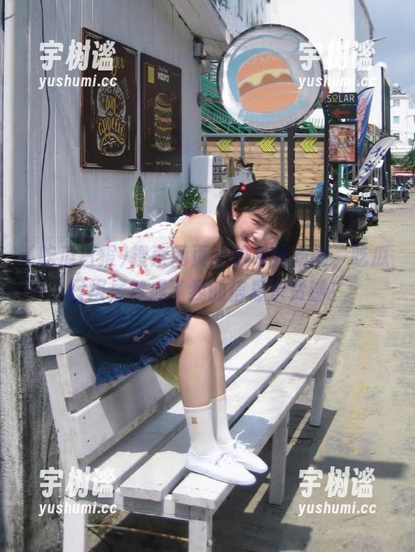 吃瓜日报 搜索网页上的奇葩新闻,吃瓜日报居然成了我的信息杂货铺!