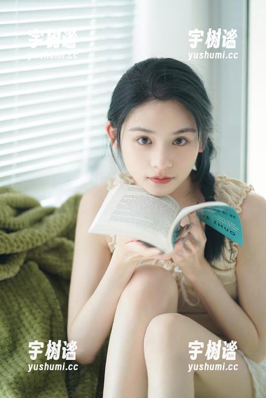 吃瓜网 当你在ios上用“吃瓜网”app,似乎一边看还一边心里默默戳人...