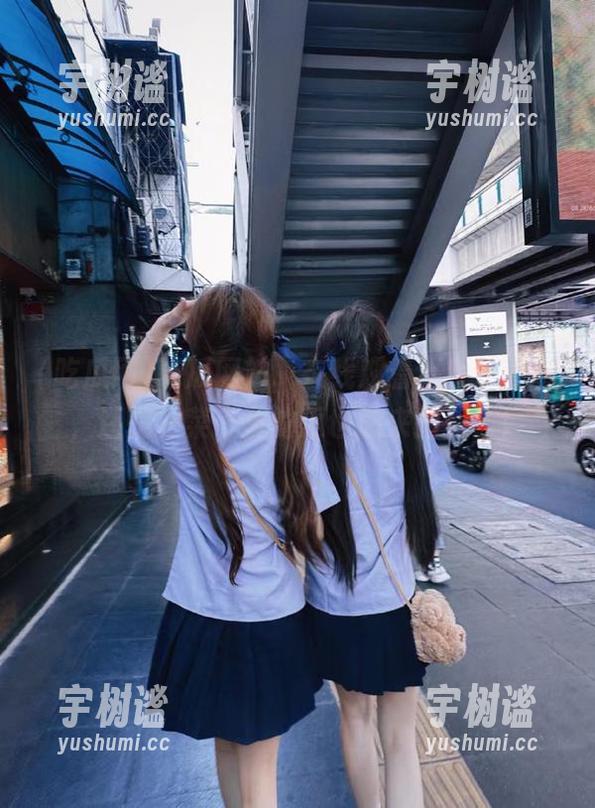 吃瓜网站，在线观看不止是看剧，还是把菜市里的瓜也搬来的舞台！