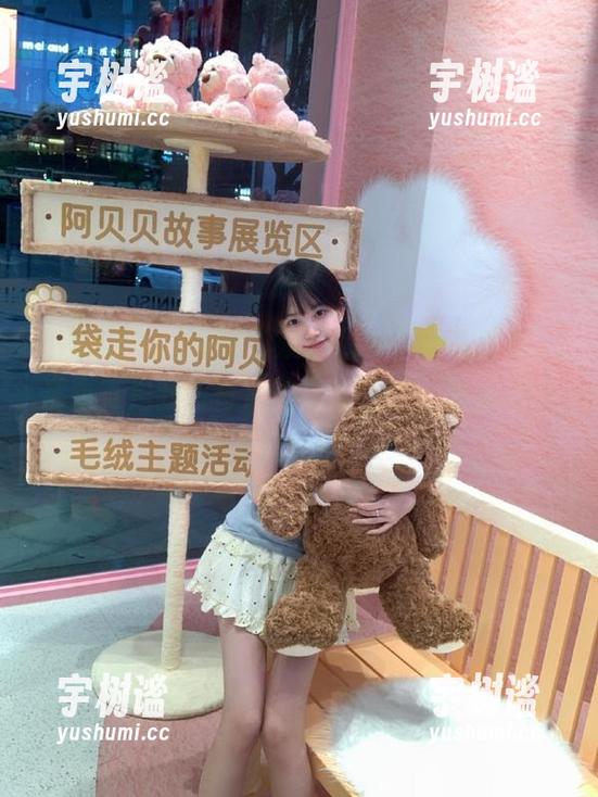 娱乐718 说到“娱乐718”网站首页,那简直是我好奇心的狂欢仪式,真想看个究竟!