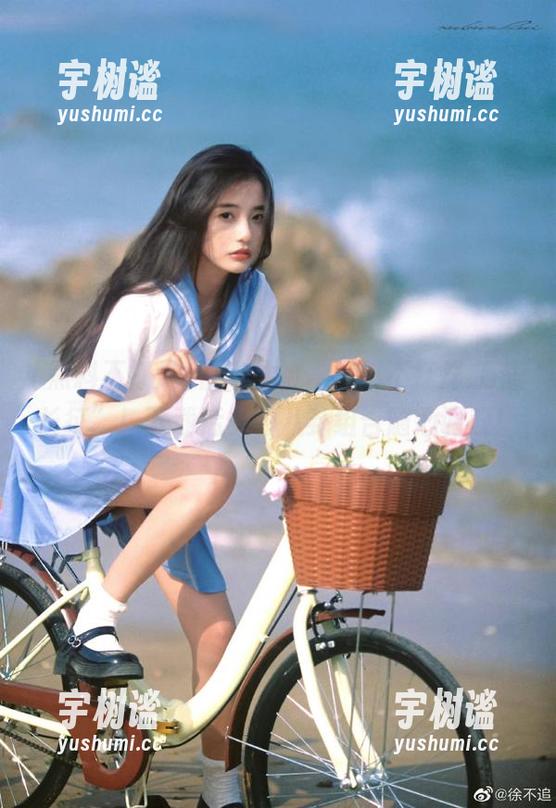 快来体验“黑料不打烊,万里长征”！下载后多种八卦组合随心调戏！