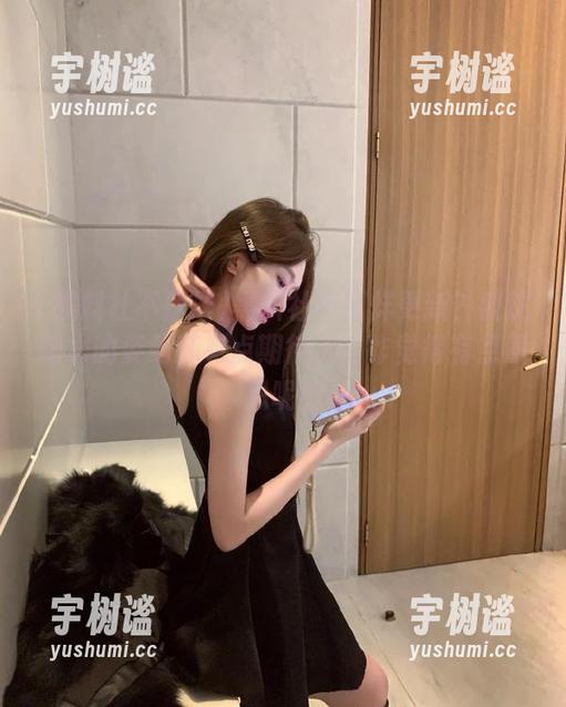 黑料社不打烊 黑料社不打烊更新?我这喝水的姿势都有点期待了,咋觉得有点意思呢?